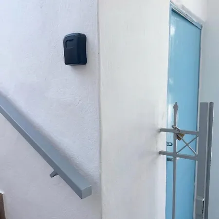 Lägenhet Flisvos 70 M από την θάλασσα *